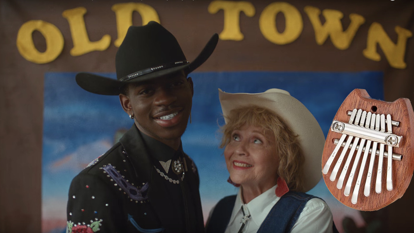 Nas x old town road. Lil nas x old Town Road. Лил нас Олд Таун роад. Lil nas x ковбой. Old Town Road клип.